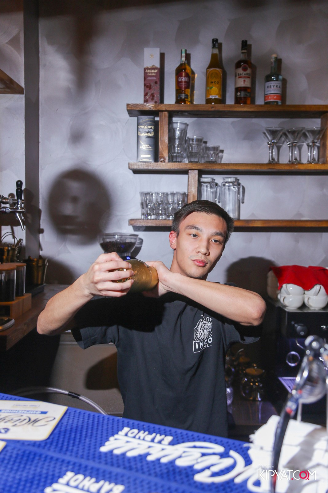 RR LOUNGE BAR. КИПЯТКОМ АЛМАТЫ! Фотосъемка мероприятий в Алматы