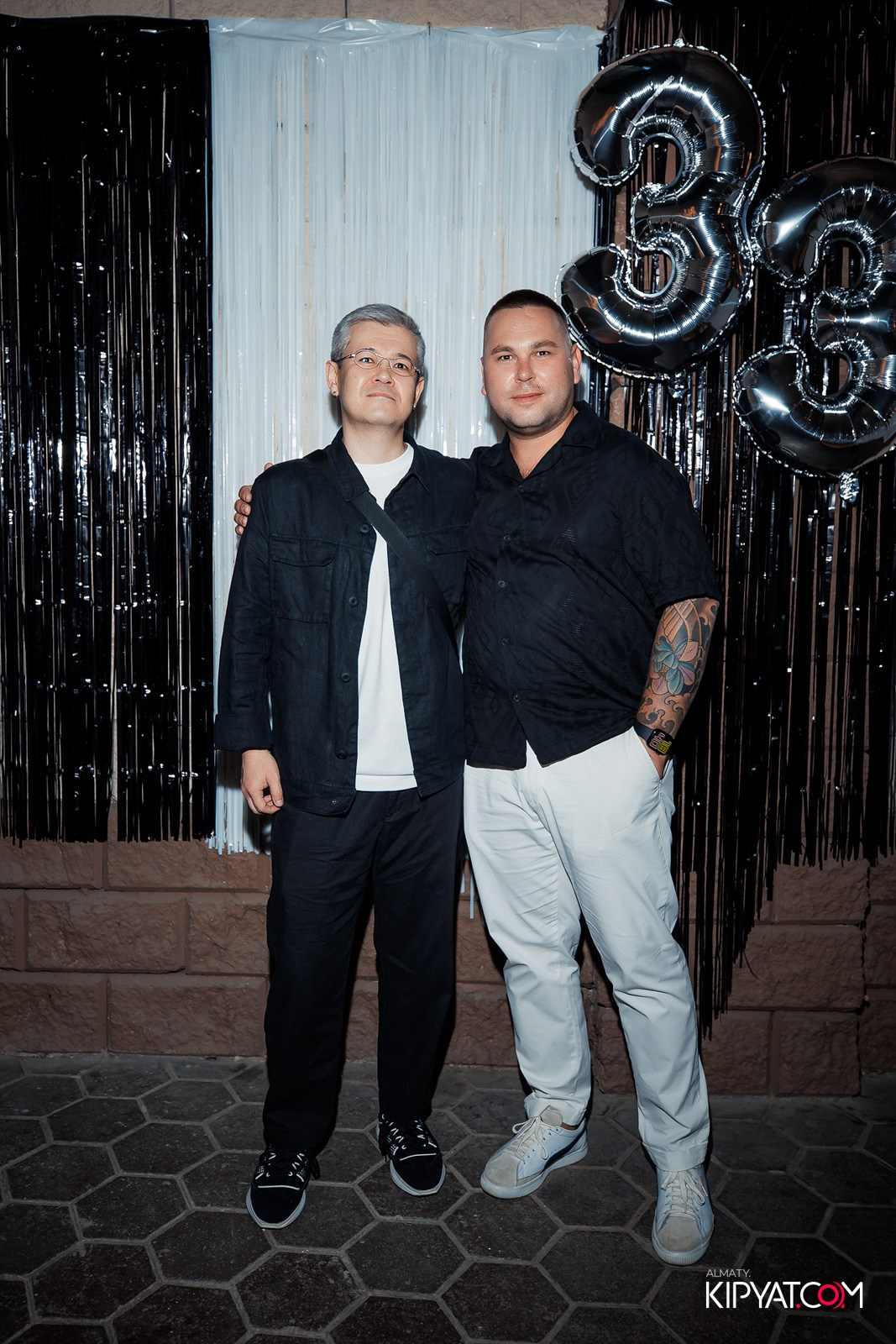 THE WALL STREET. КИПЯТКОМ АЛМАТЫ!