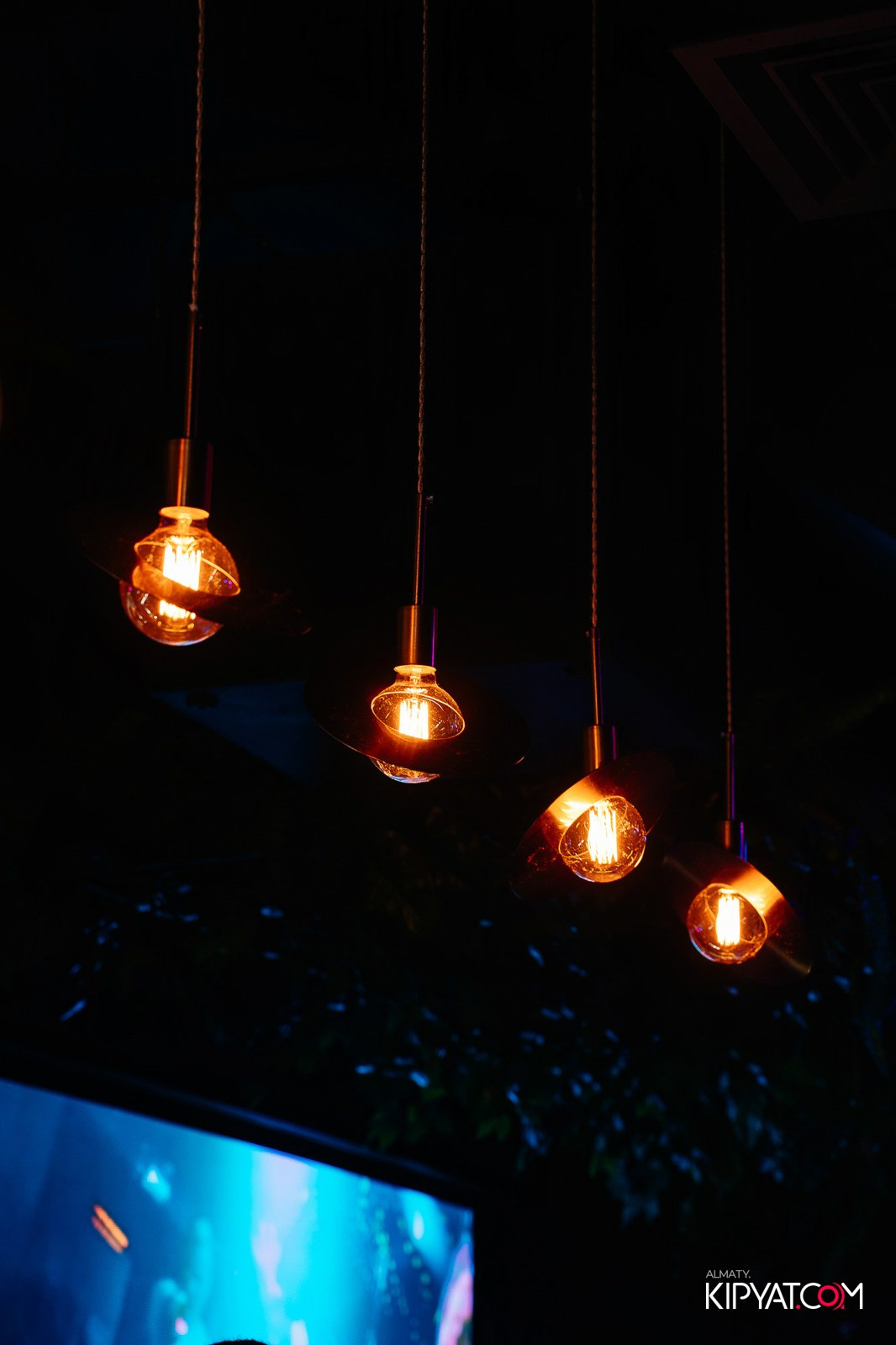 ДОРОГАЯ, Я НЕ ПИЛ. КИПЯТКОМ АЛМАТЫ!