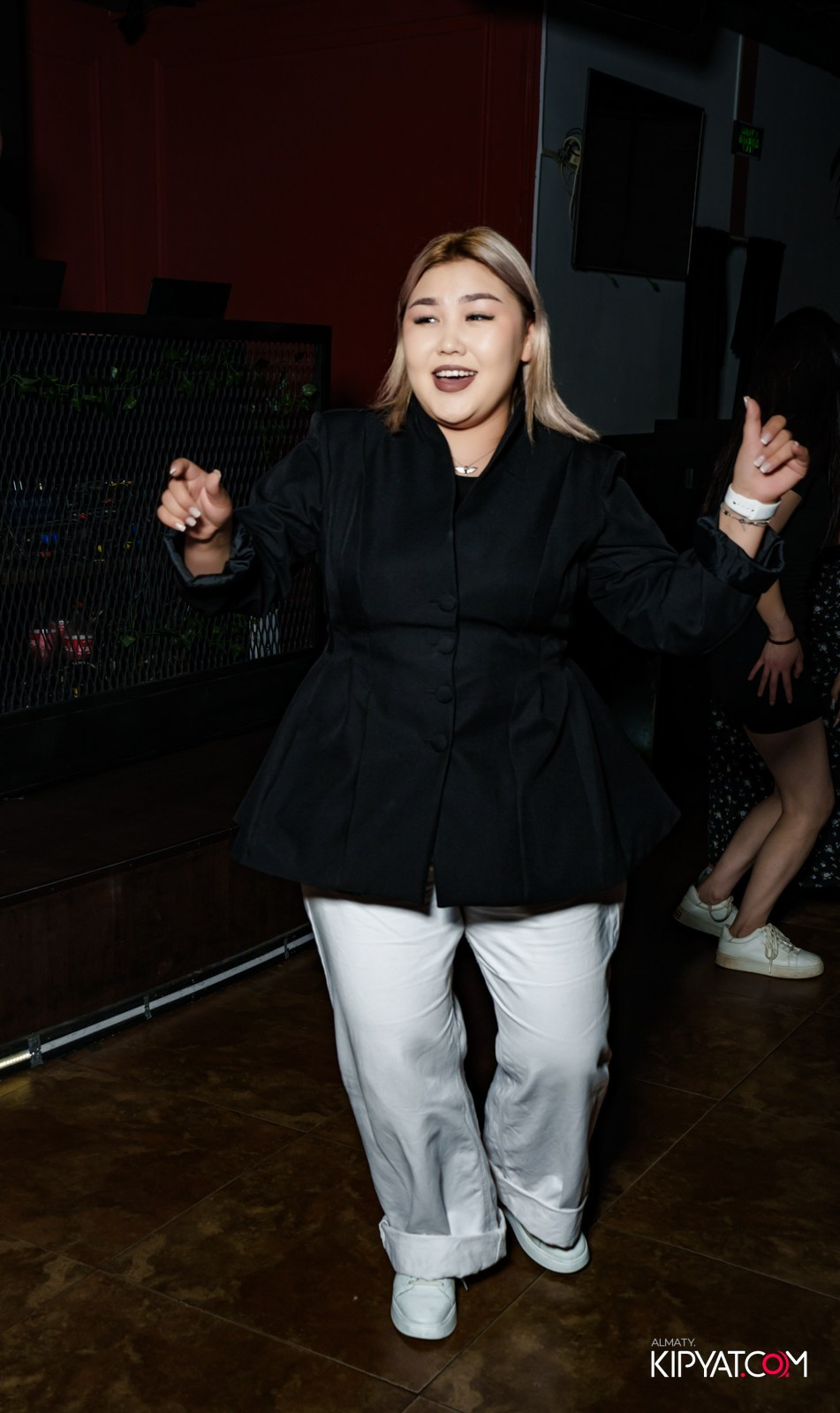 ARAGOSTA. КИПЯТКОМ АЛМАТЫ!