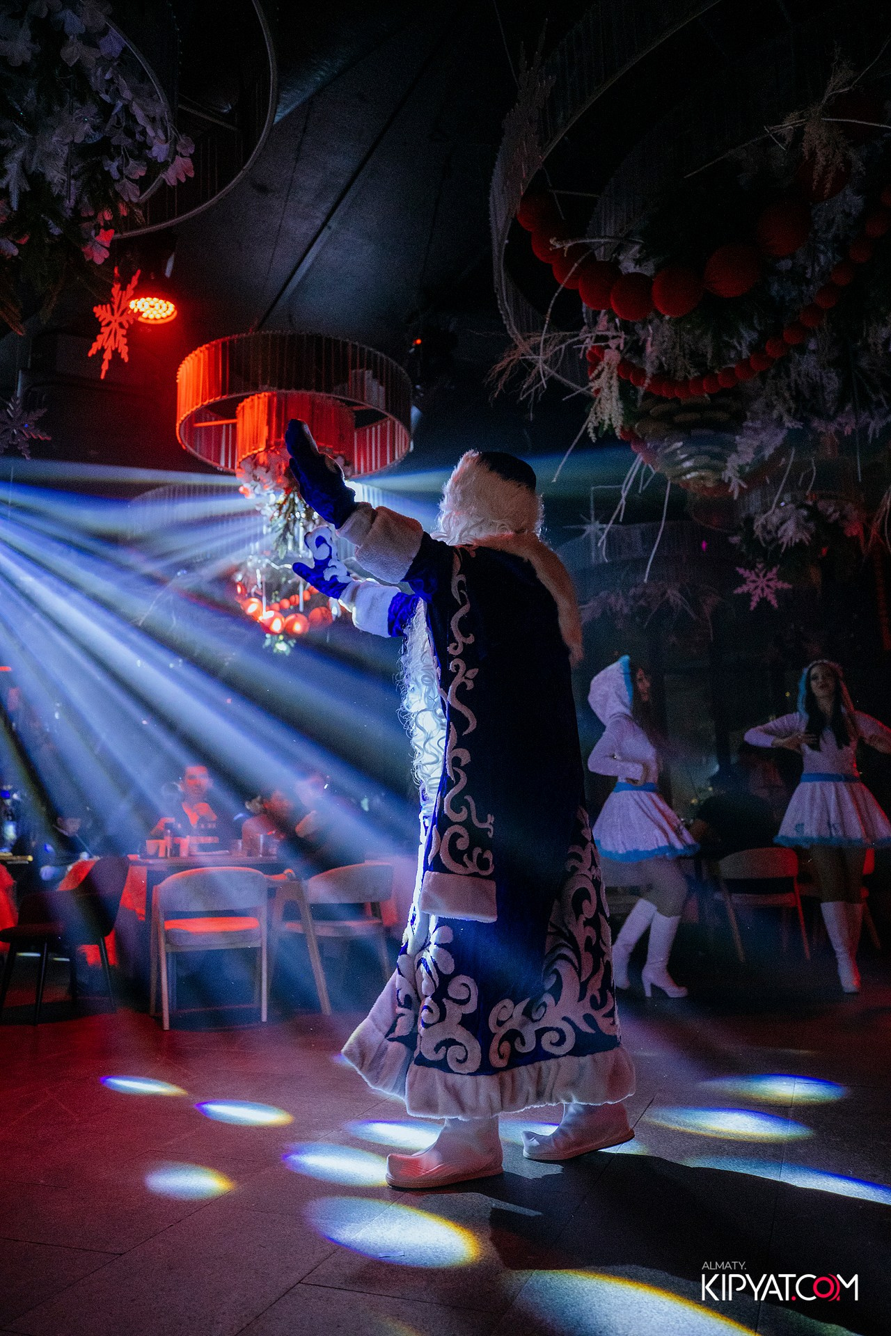 FRIENDS BAR & TERRACE. КИПЯТКОМ АЛМАТЫ! Фотосъемка мероприятий в Алматы