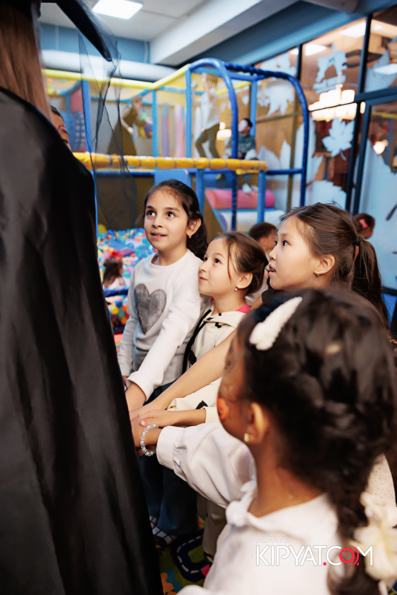 ДЕТСКИЙ ХЭЛЛОУИН KINDER BOOM. КИПЯТКОМ АЛМАТЫ! Фотосъемка мероприятий в Алматы