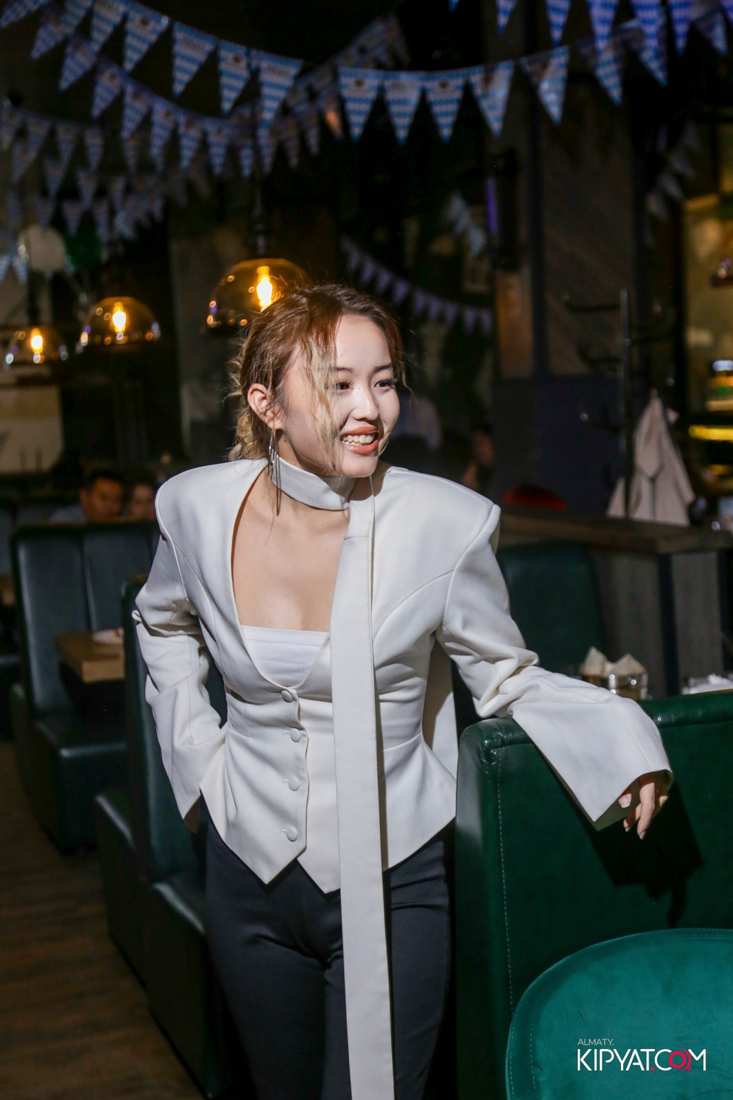 OKTOBERFEST — ПИНТА НА АЛТЫНСАРИНА. КИПЯТКОМ АЛМАТЫ!