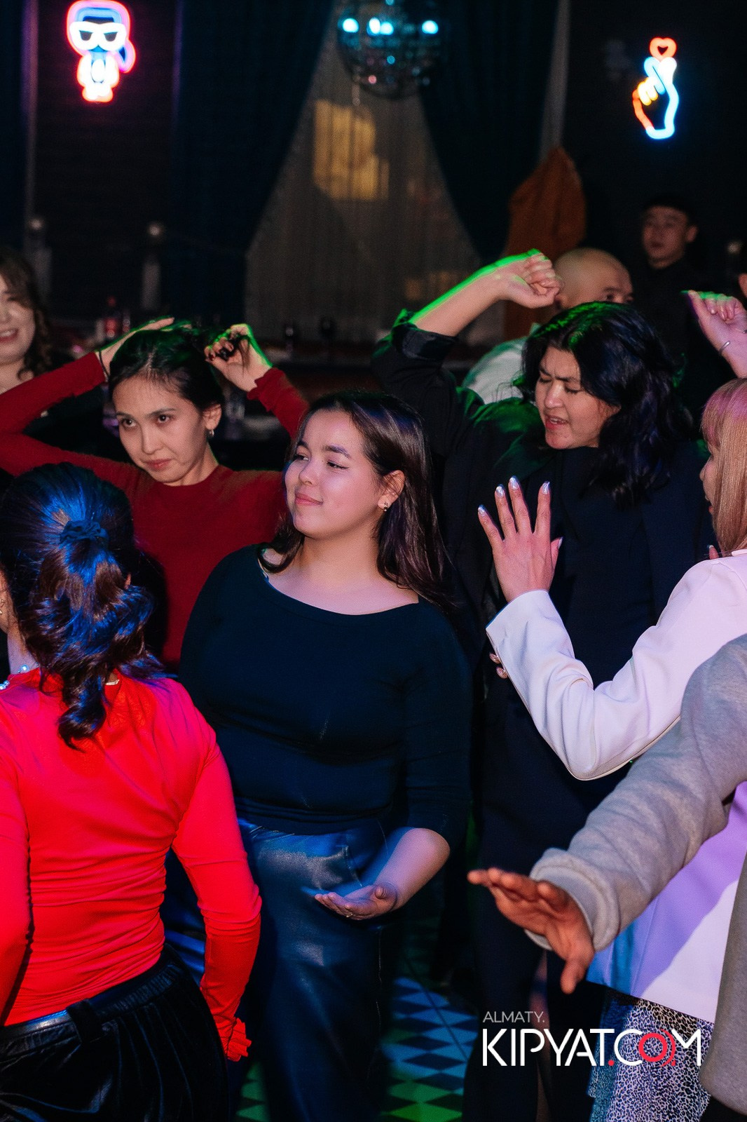 НАКАТИКА. КИПЯТКОМ АЛМАТЫ!