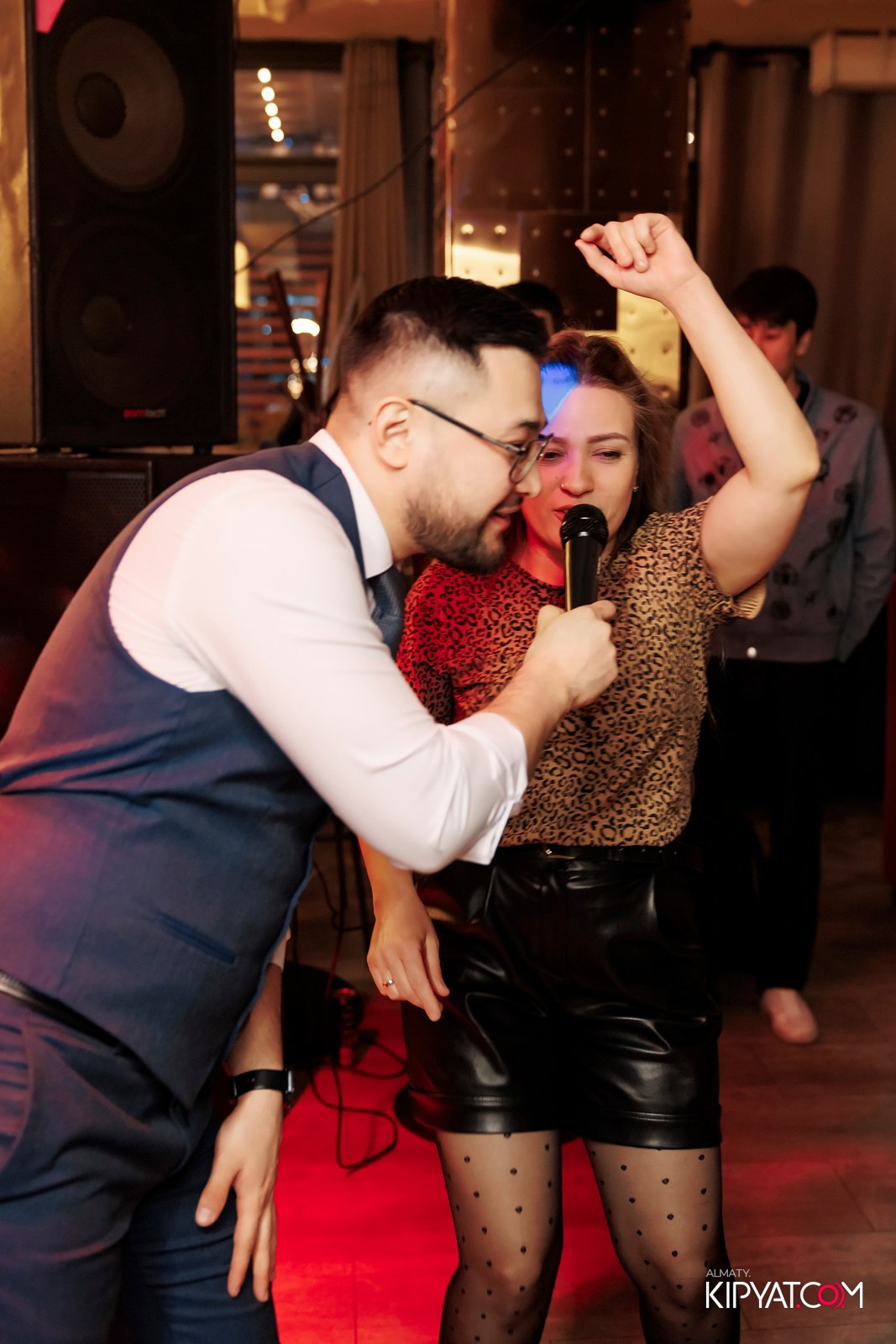 ПИНТА НА СЕЙФУЛЛИНА. КИПЯТКОМ АЛМАТЫ! Фотосъемка мероприятий в Алматы