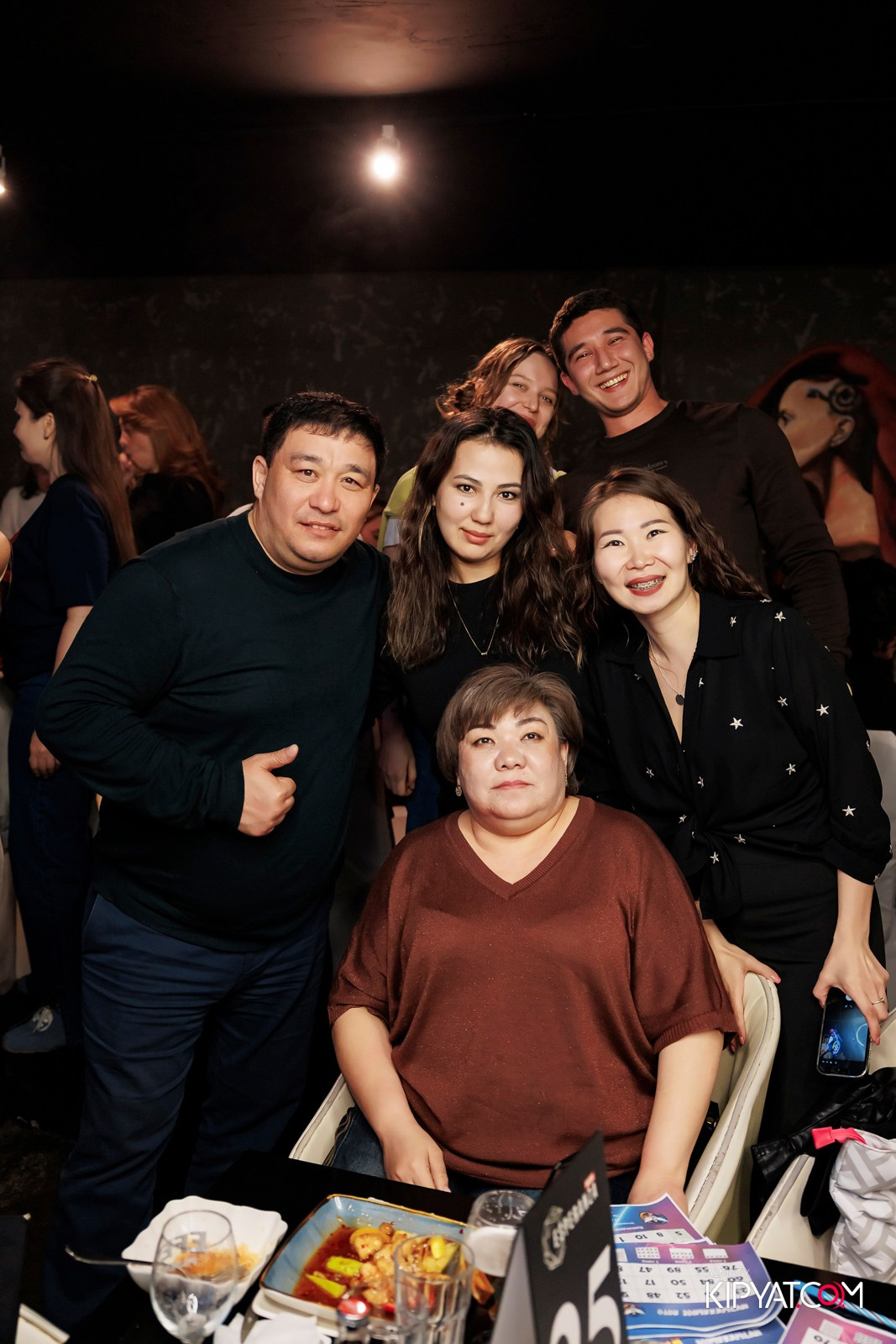 МУЗЫКАЛЬНОЕ ЛОТО В HIT RETRO. КИПЯТКОМ АЛМАТЫ! Фотосъемка мероприятий в Алматы