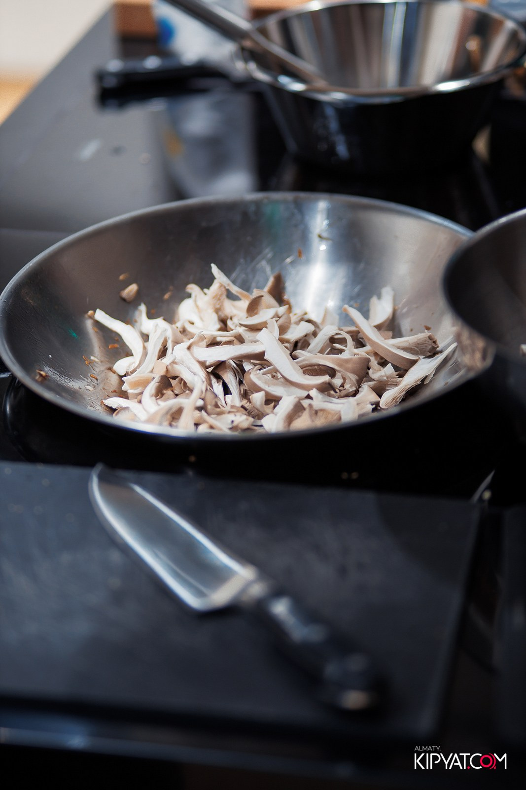 MIELE. КИПЯТКОМ АЛМАТЫ!