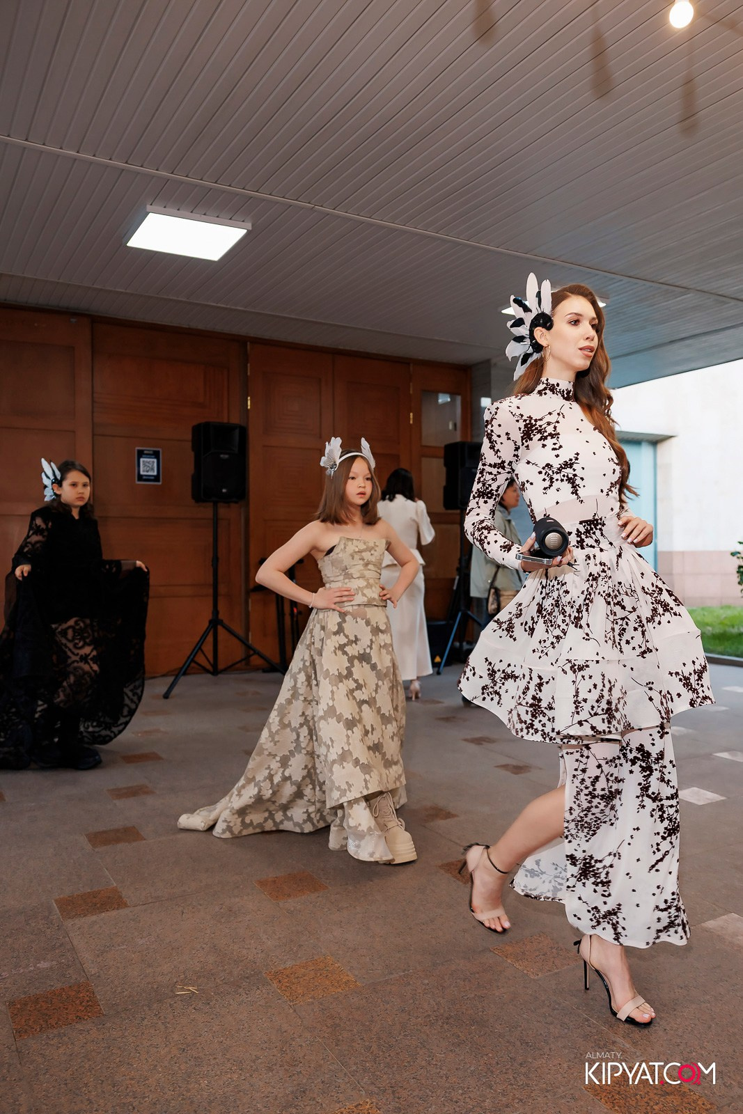 JUNIOR MODELS SHOW. ПЕРФОМАНС НОЧЬ В МУЗЕЕ. КИПЯТКОМ АЛМАТЫ! Фотосъемка мероприятий в Алматы