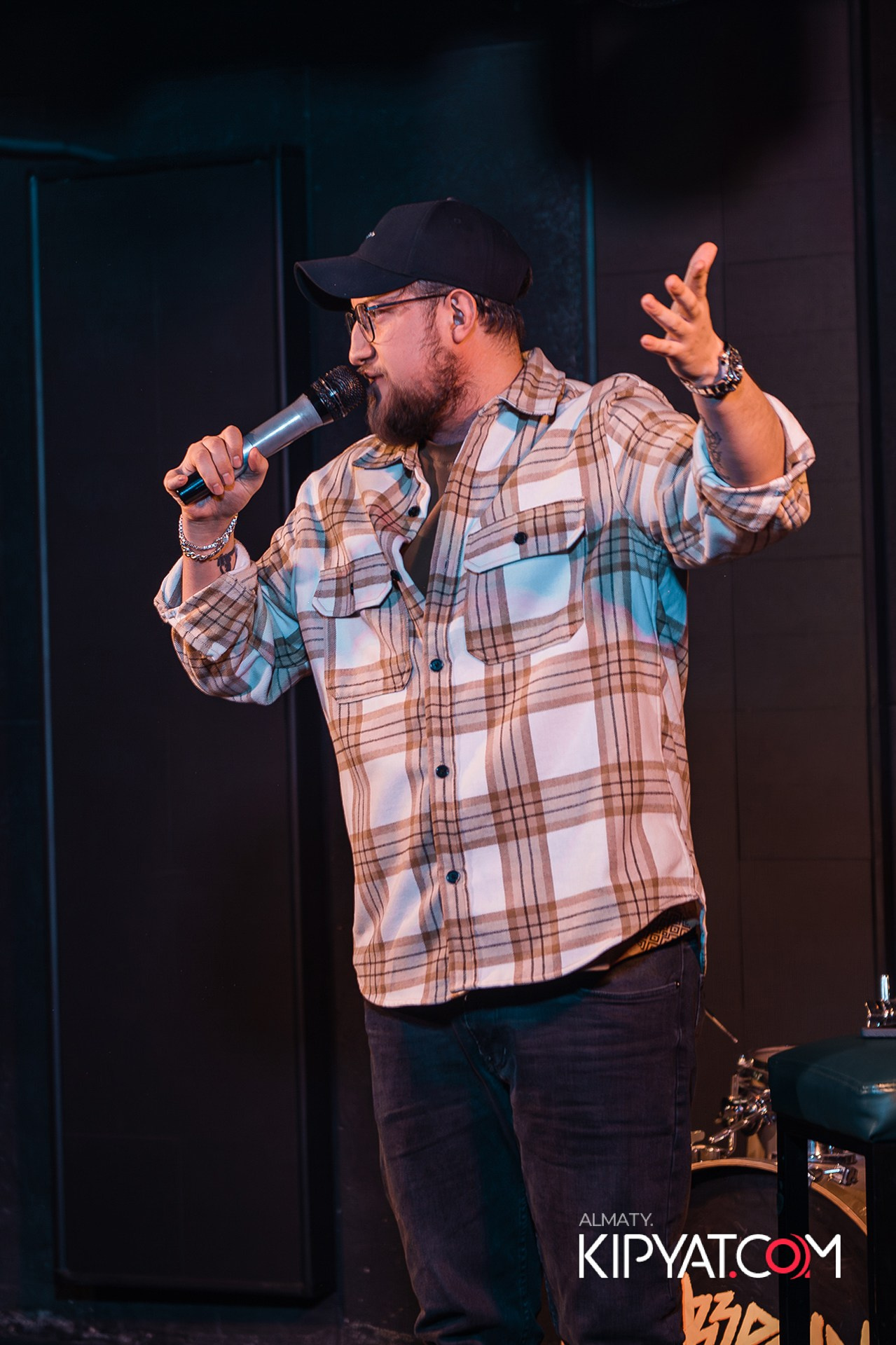 СОЛЬНЫЙ STAND UP КОНЦЕРТ АЛЕКСАНДРА МЕРКУЛЯ. КИПЯТКОМ АЛМАТЫ!