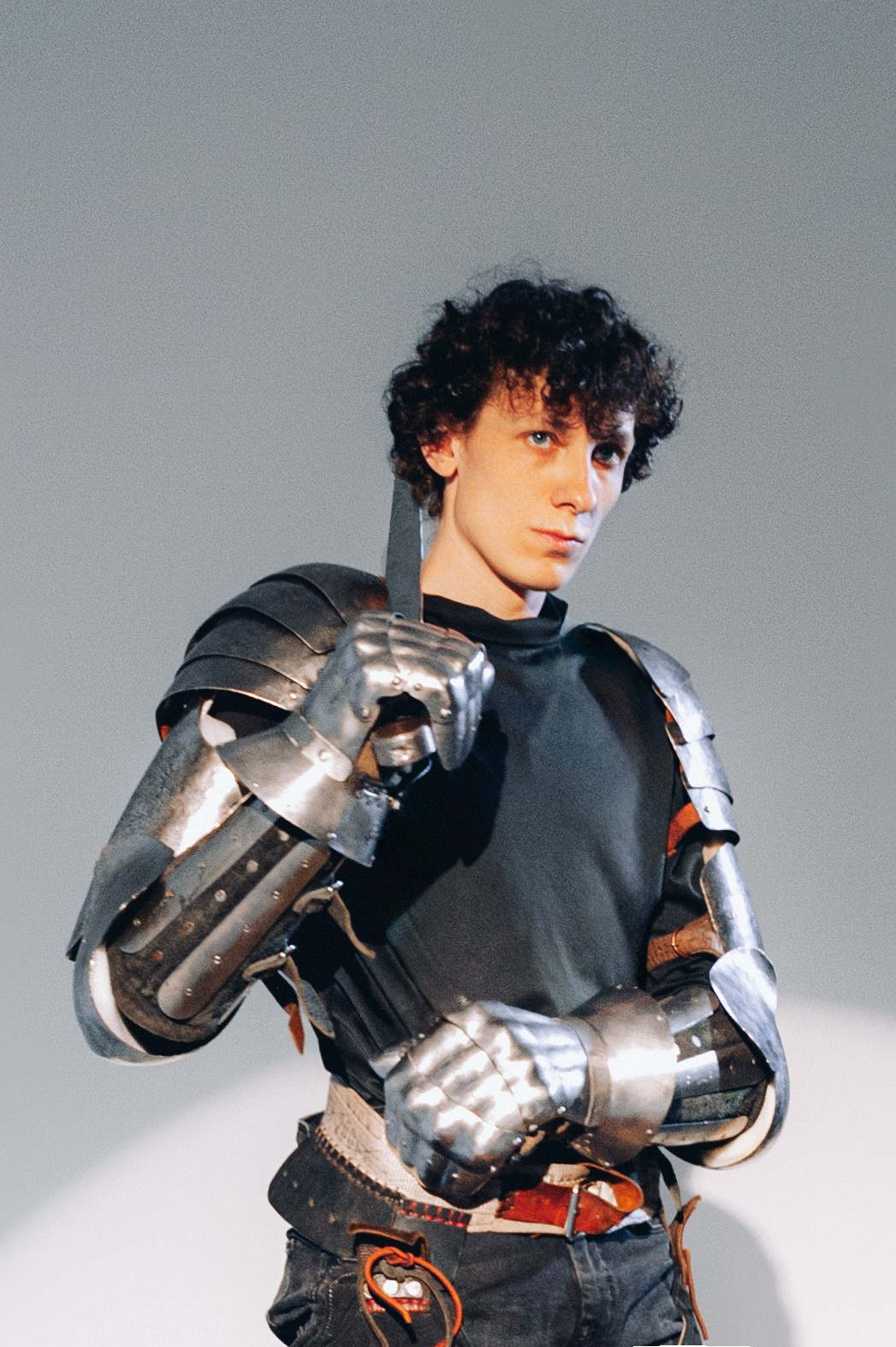 Никита съемка в доспехах