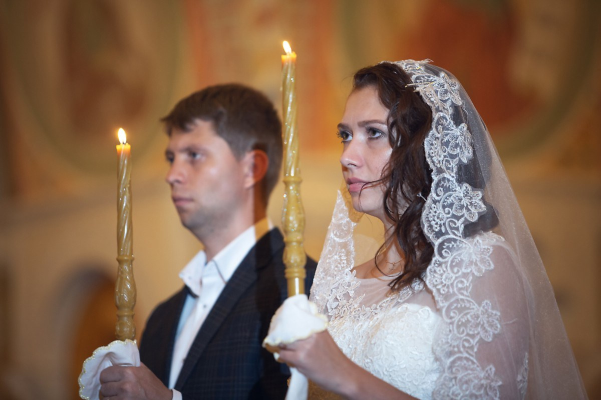 Венчание в главном Храме. Свадебный и репортажный фотограф в Москве и Московской области