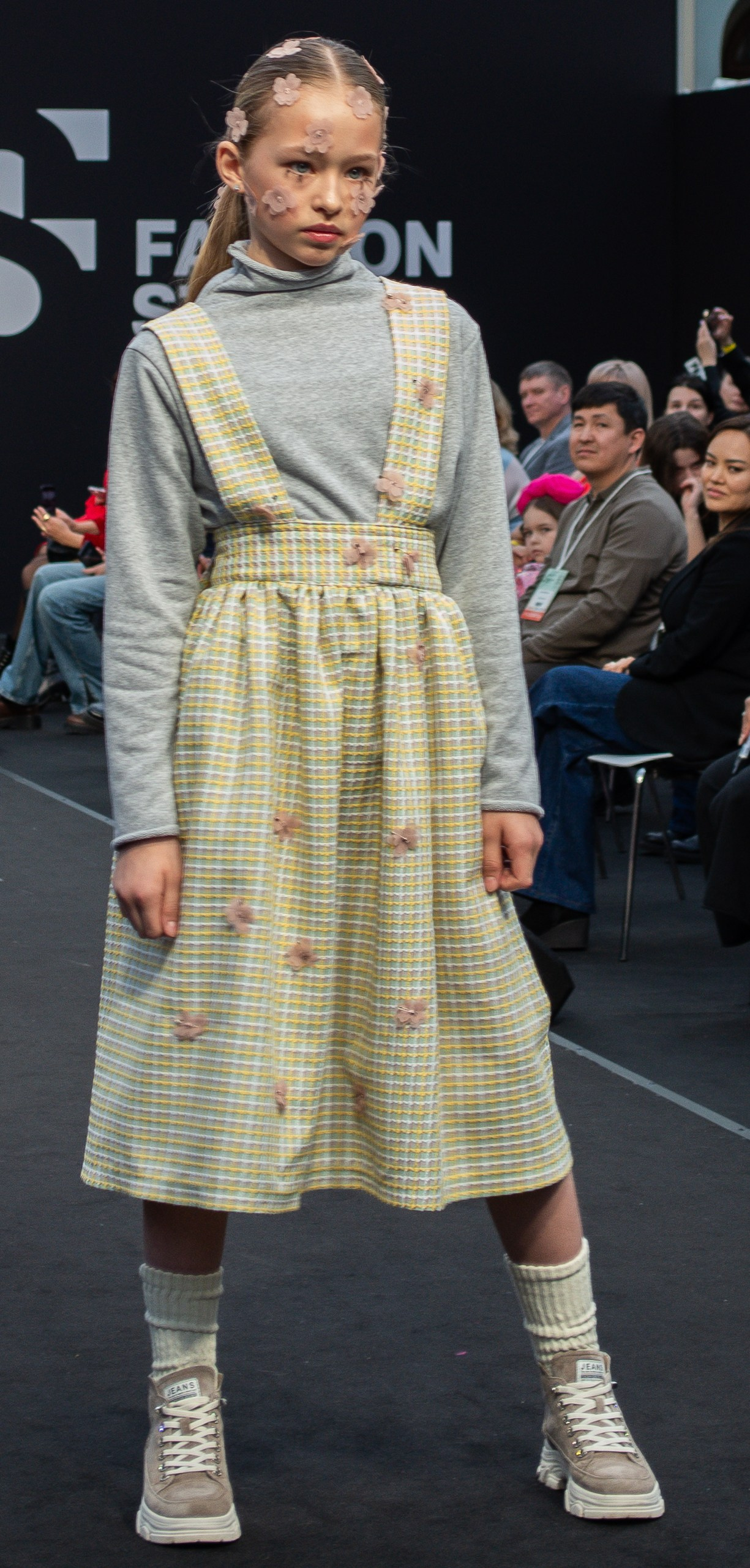 Fashion Style Russia -Детский показ. Victoria Radjevna Репортажный Фотограф — Видеограф Москва • Санкт-Петербург