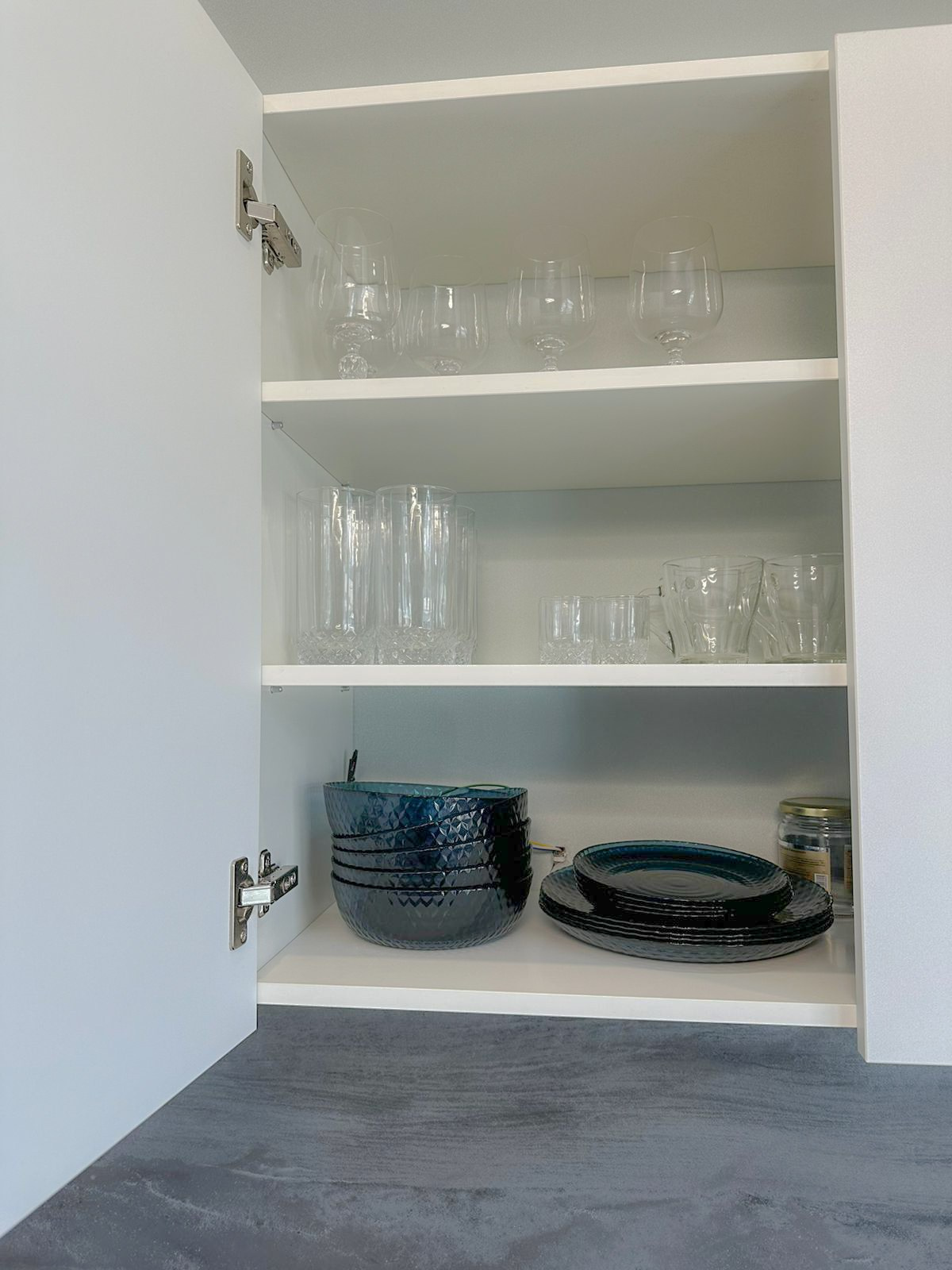 Добро пожаловать в новую квартиру с видом на весь Олимпийский парк, и море!. Квартиры посуточно, длительно в Сочи, LARA APART GROUP