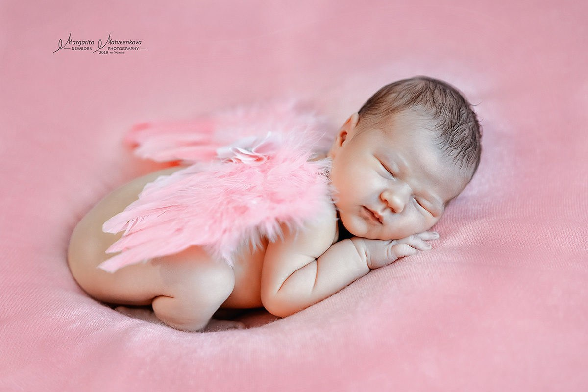 Newborn — груднички. Фотограф Крещение Венчание Москва