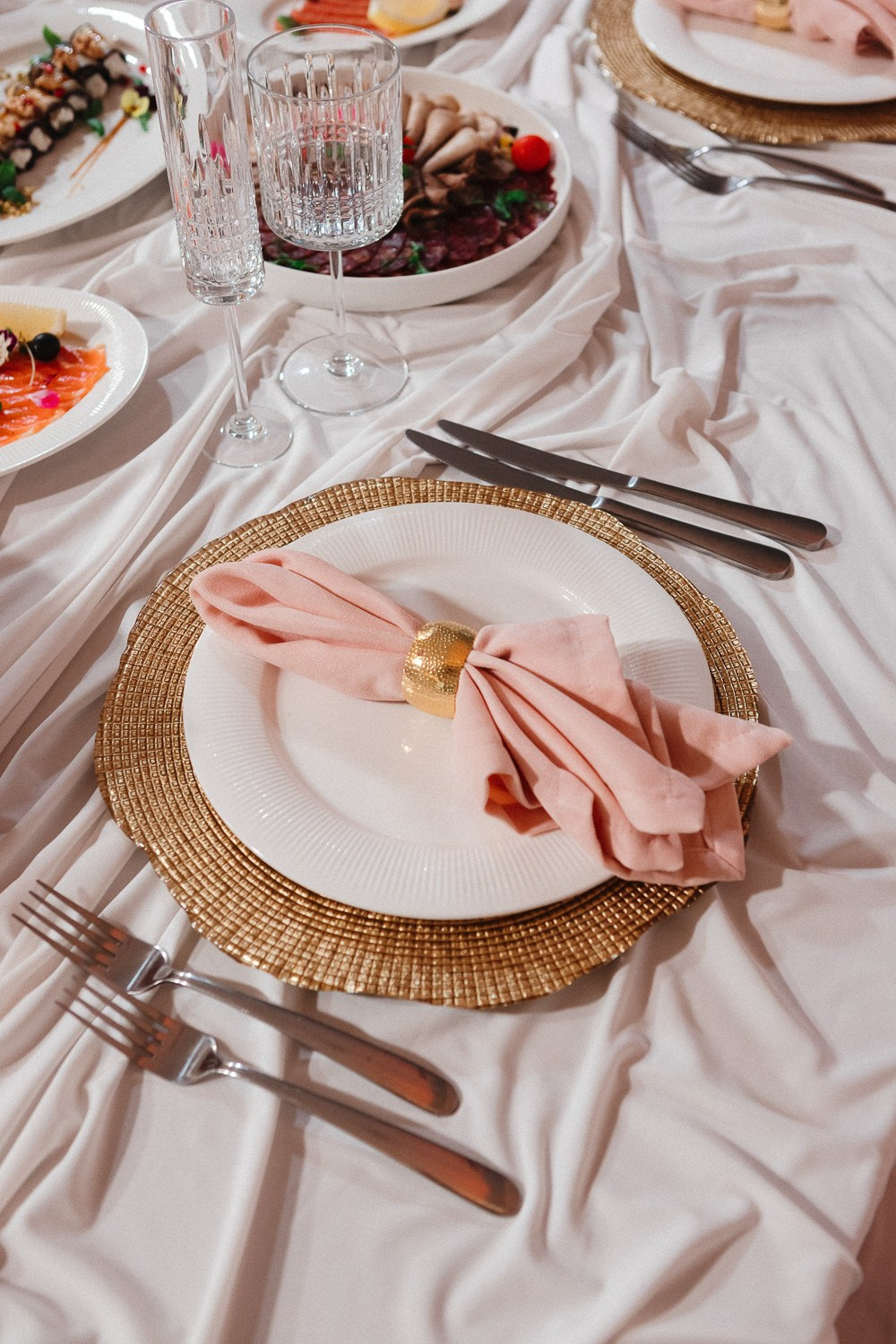 Ярослав и Елизавета — Венчание и Свадьба. Свадебный фотограф, фотосъемка в Крыму, Севастополе, Симферополе, Ялте