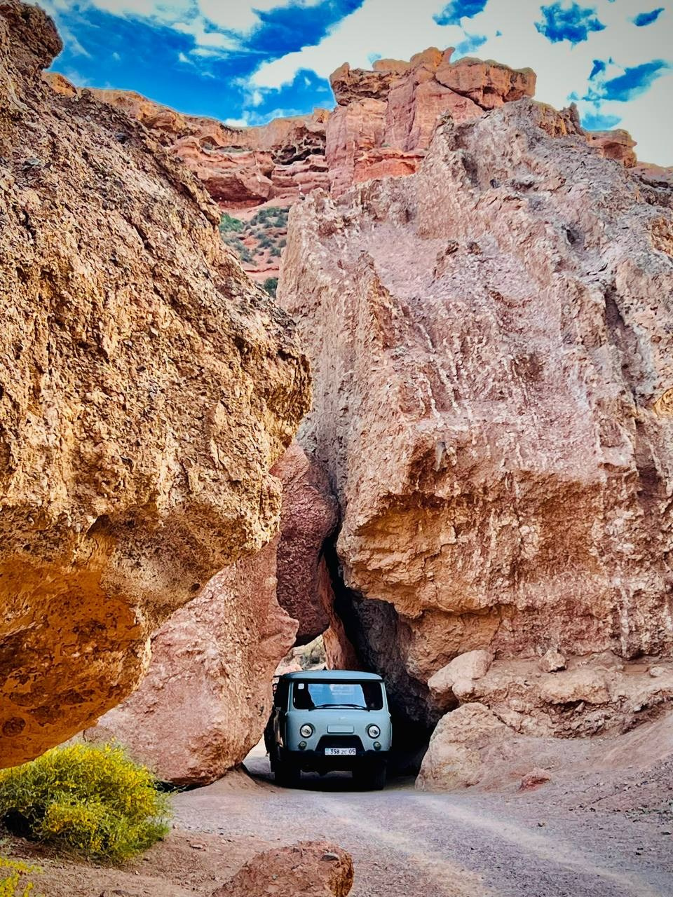 Долина Замков Чарынского каньона в Алматы. Где находится, как доехать, фото и видео зимой и летом