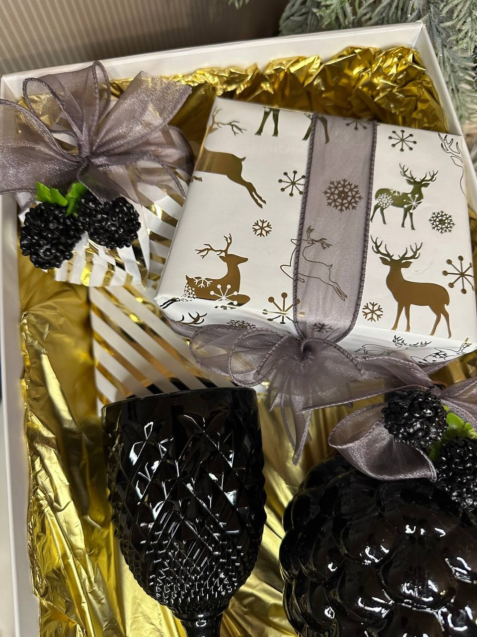 Новогодний подарок. Студия подарочных наборов «Владия»