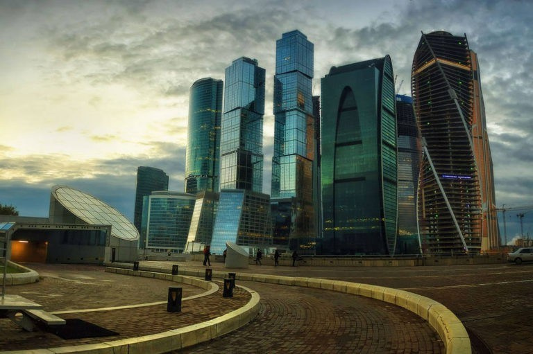 Красивые места для фотосессии в Москве для свадебной и семейной съемки