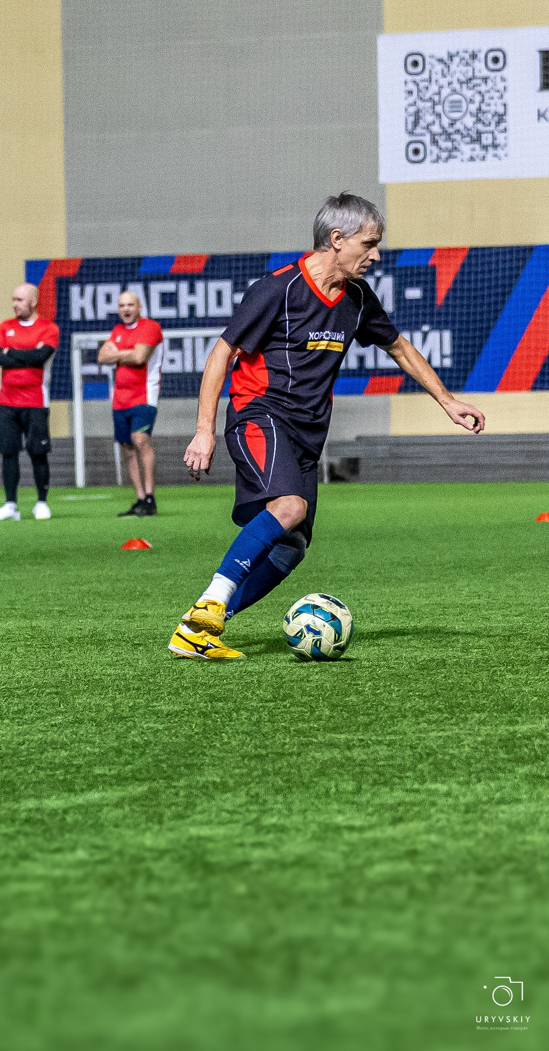 Командор футбол 29.11.2025. Игорь Урывский. Фотограф Красноярск
