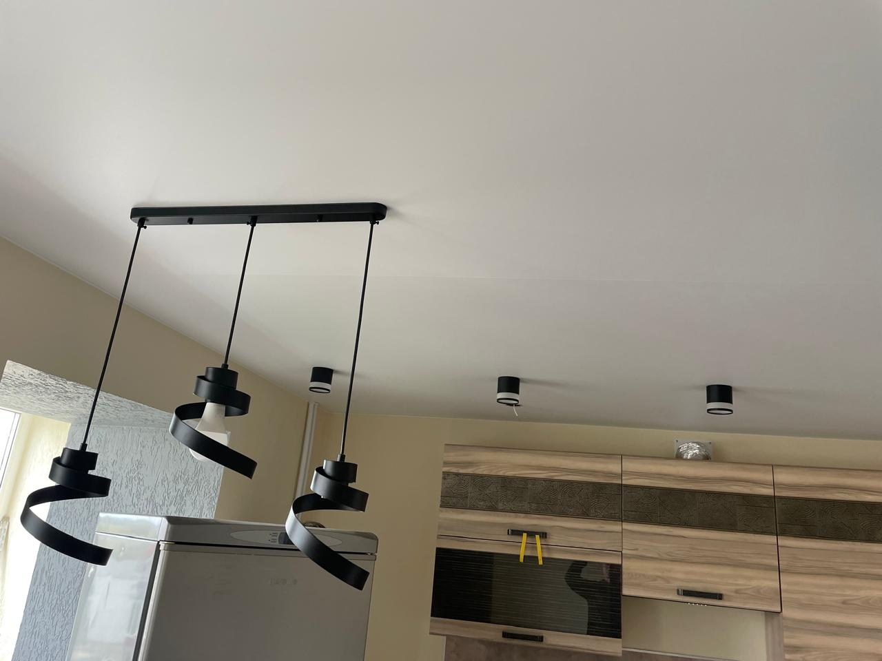 Наши работы. IK-Comfort — Натяжные потолки, двери и окна в Анжеро-Судженске