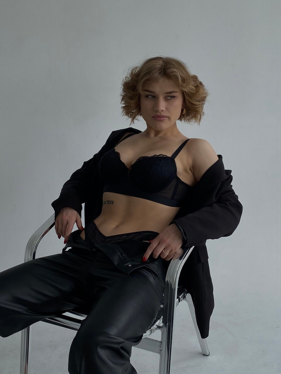 Модель для предметной съемки Александра 13 030 Красноярск| Sale Easy