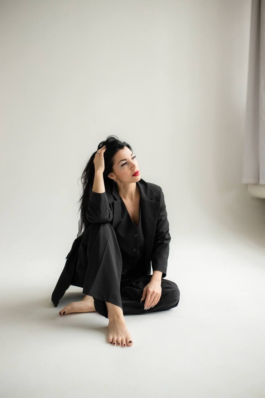 Женский портрет на циклораме и в студии. Фотограф Москва