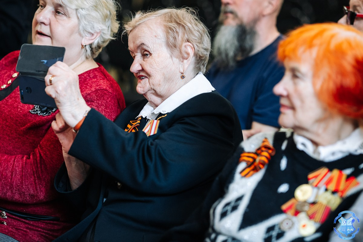 Праздник 9 мая в школе. Фотограф Москва