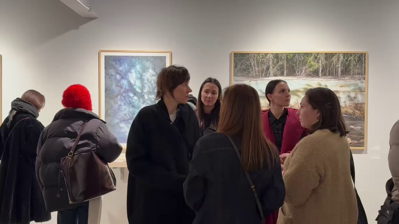 Выставка в  галерее Pennlab «Внутри мягкого золота». Елена Аносова — художница и исследовательница, куратор и лектор