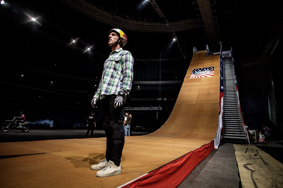 Cherrybomb Pavel Alekhin Doc. Bivol images