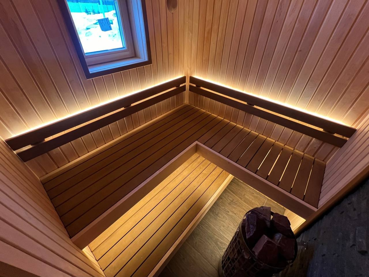 Сауна в Симагино в стиле STM: ольха и термоольха, парящие полки и максимум комфорта в компактном пространстве. SaunaTopMasters