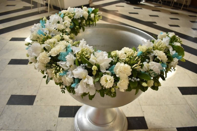 Украшение купели цветами — флорист. Фотограф на крещение и венчание в Самаре и Тольятти Елена Арди