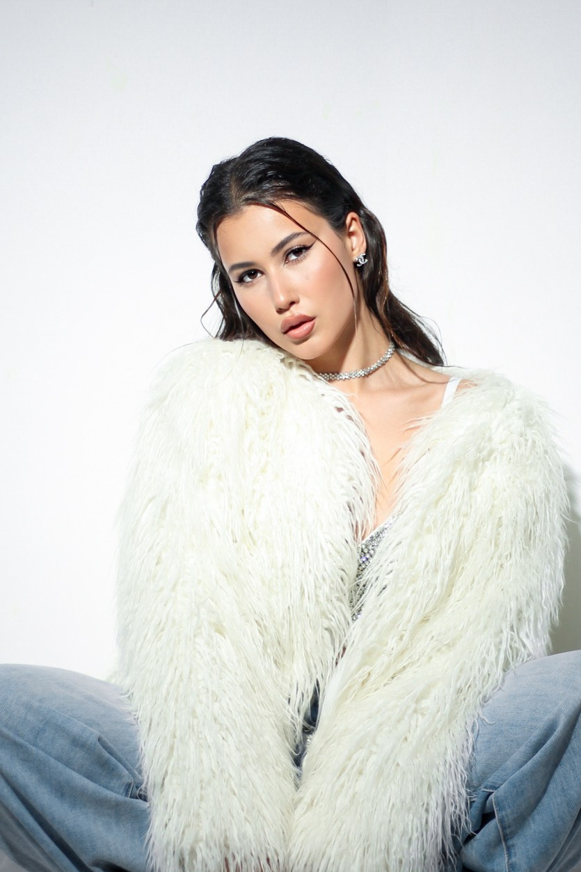 Съёмка с искусственным светом. Фотограф Иванова Елена в Иркутске