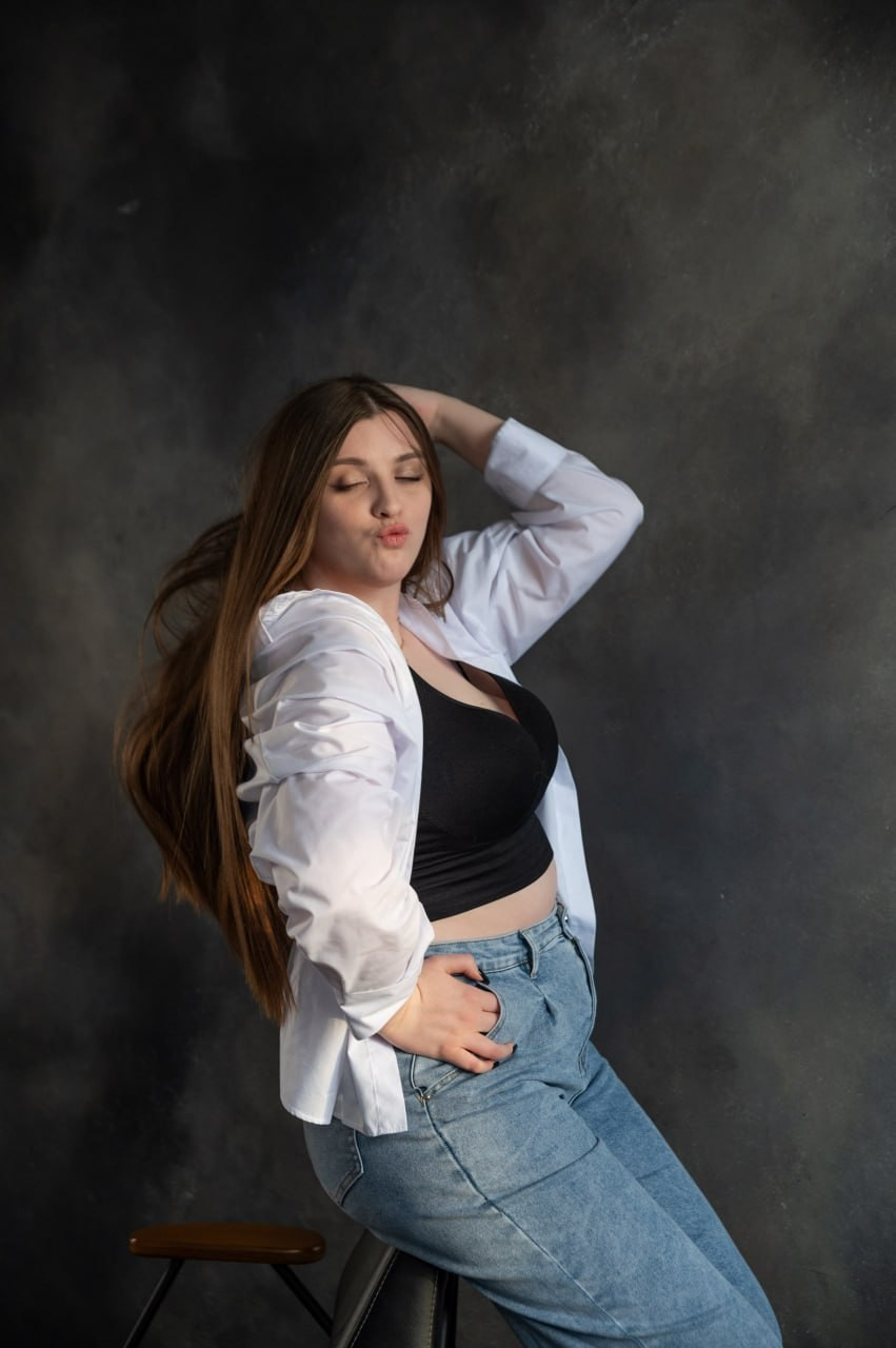 Лучшие Подруги. Я Ольга Казанцева, фотографирую снимаю ваши киноистории и печатаю фото и цифровые портреты на холсте