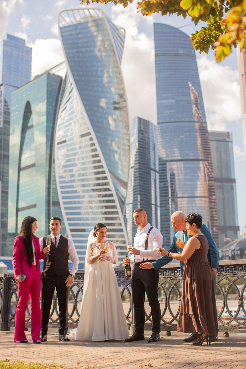 חתונה. צלם ואמן ילדים ומשפחה