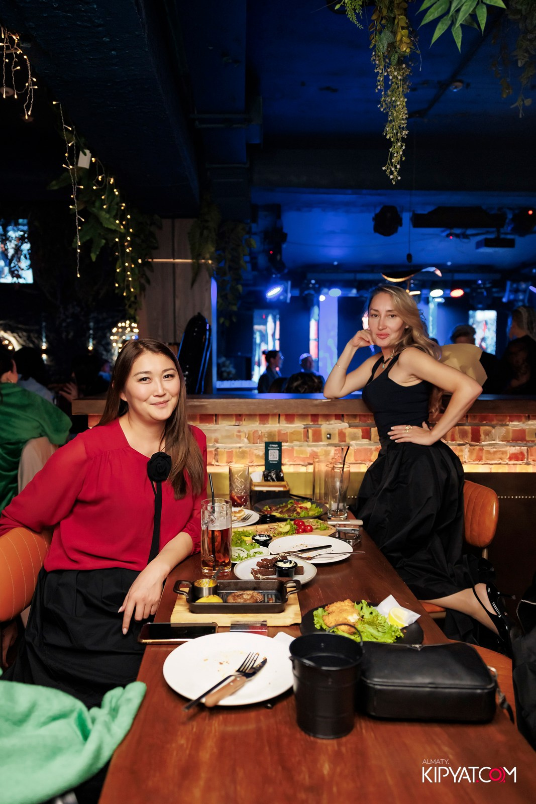 MUNCHEN PUB. КИПЯТКОМ АЛМАТЫ!