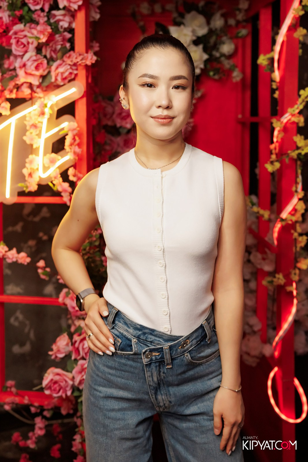 МУЗЫКАЛЬНОЕ ЛОТО В HIT RETRO. КИПЯТКОМ АЛМАТЫ! Фотосъемка мероприятий в Алматы