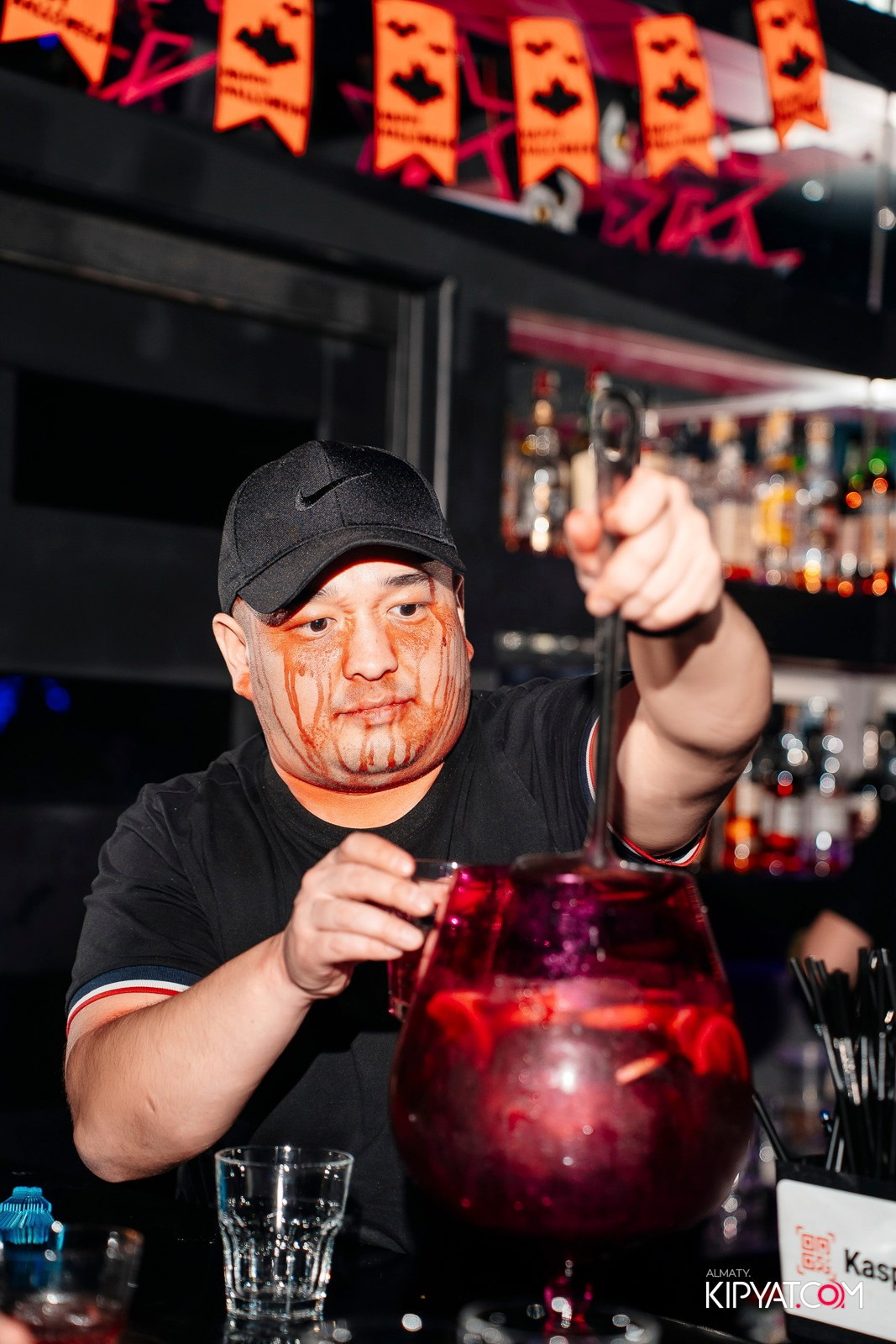 HALLOWEEN PARTY — THE WALL STREET. КИПЯТКОМ АЛМАТЫ!