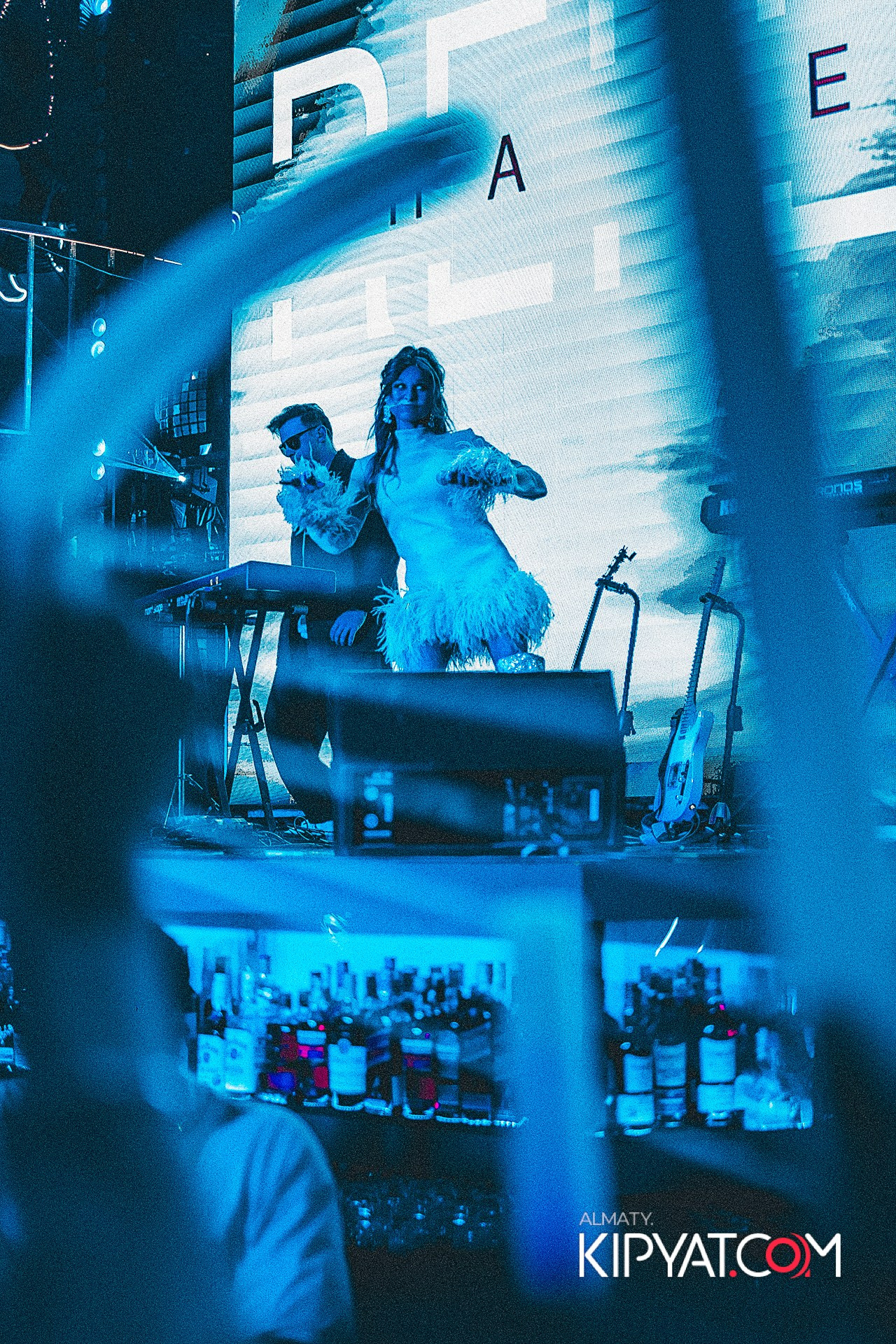 SANTA BARBARA — ВЫСТУПЛЕНИЕ ГРУППЫ REFLEX. КИПЯТКОМ АЛМАТЫ!