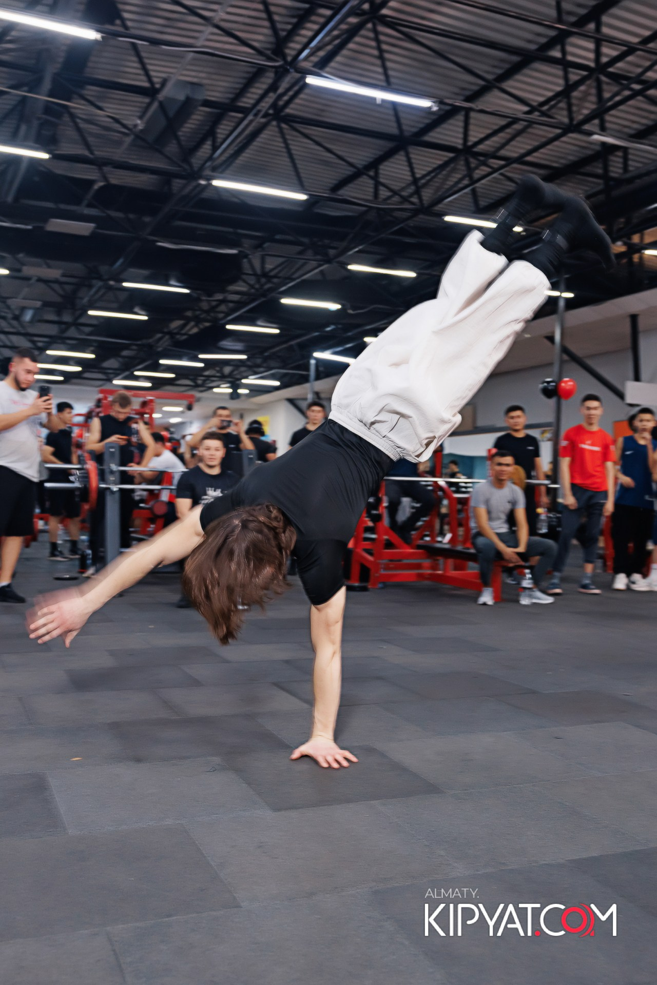 ДЕНЬ РОЖДЕНИЯ LEGION. КИПЯТКОМ АЛМАТЫ!