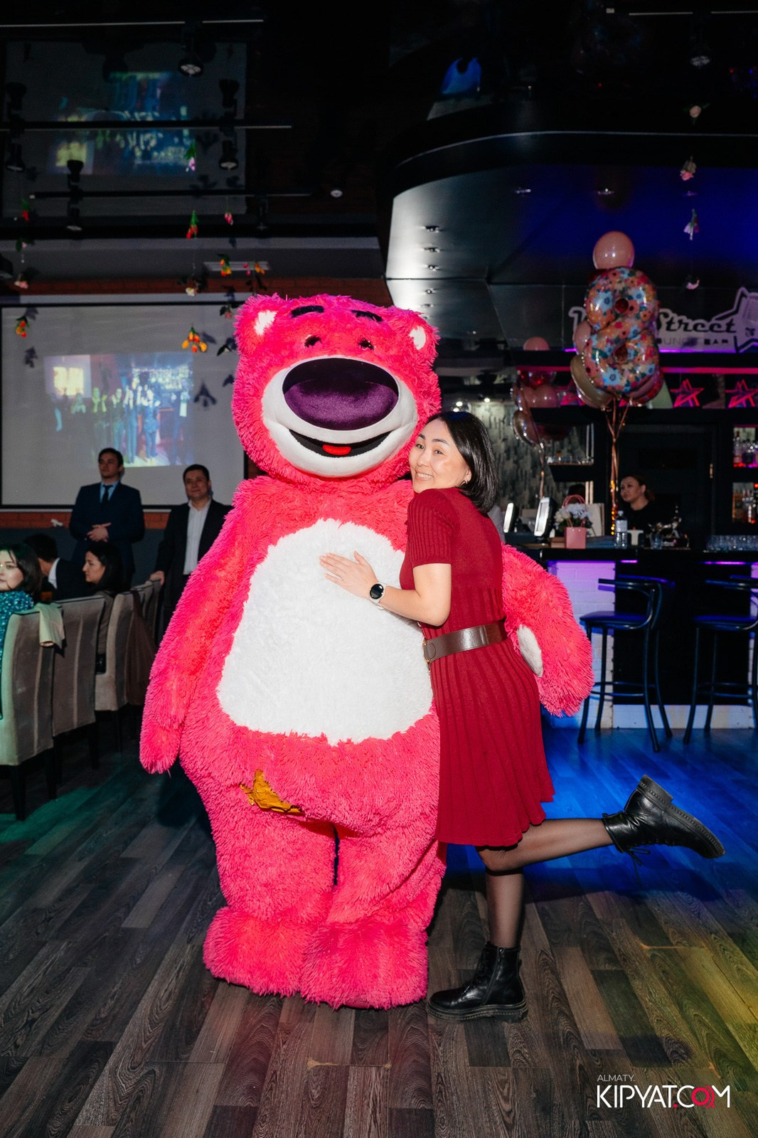 THE WALL STREET. КИПЯТКОМ АЛМАТЫ! Фотосъемка мероприятий в Алматы