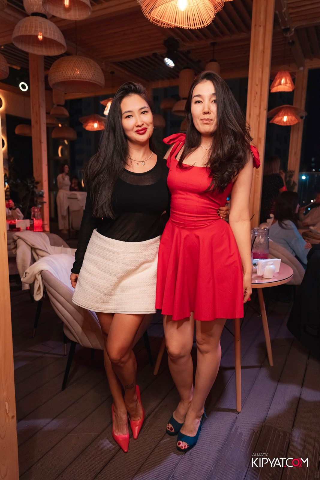 THE BROOKLN B MOOD KARAOKE & TERRACE. КИПЯТКОМ АЛМАТЫ!