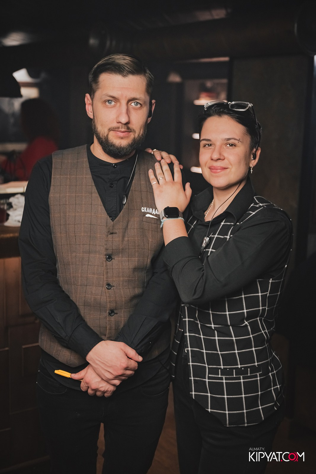 РЕСТО-БАР СКАНДАЛИСТЪ. КИПЯТКОМ АЛМАТЫ!