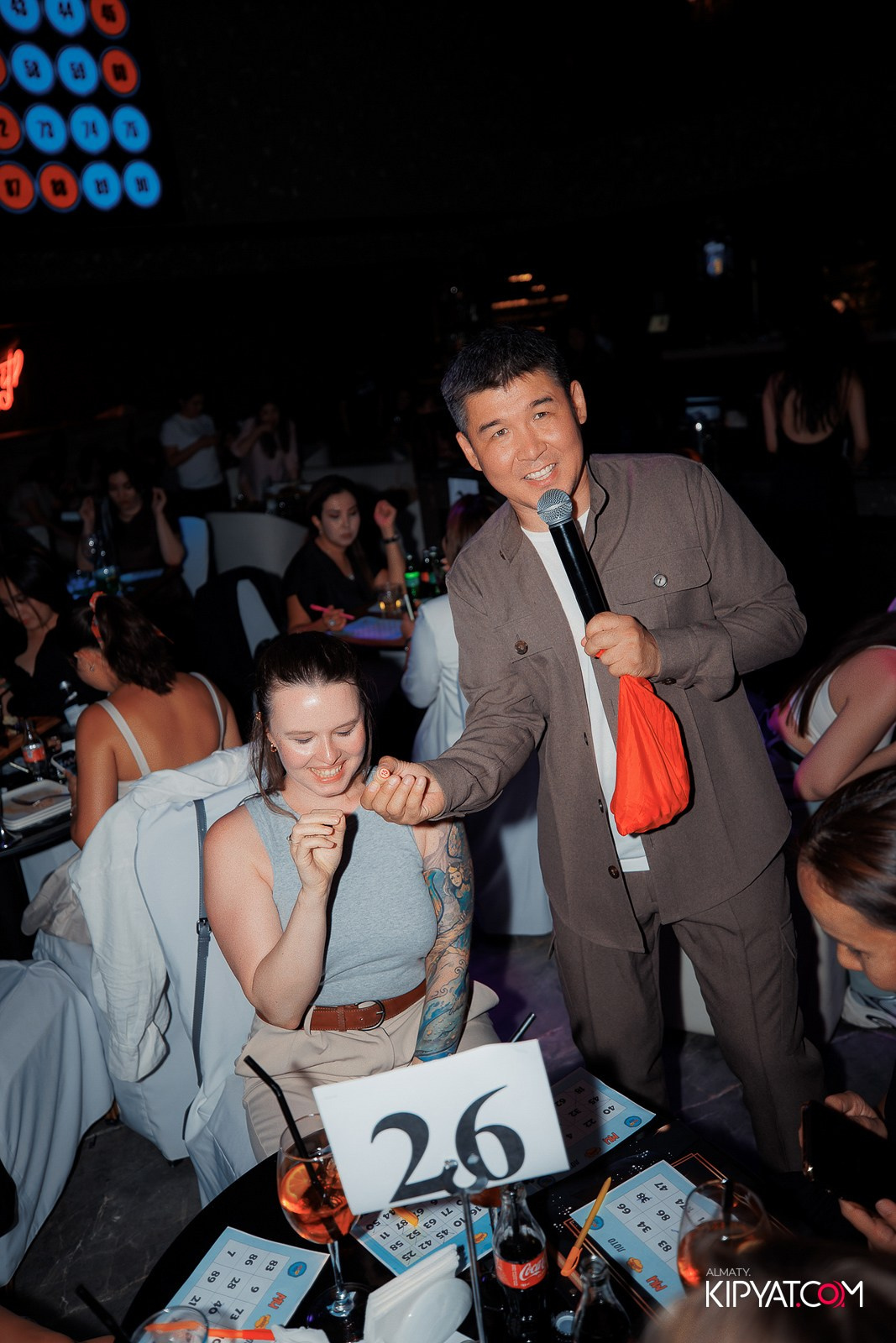 МУЗЫКАЛЬНОЕ ЛОТО В HIT RETRO. КИПЯТКОМ АЛМАТЫ!