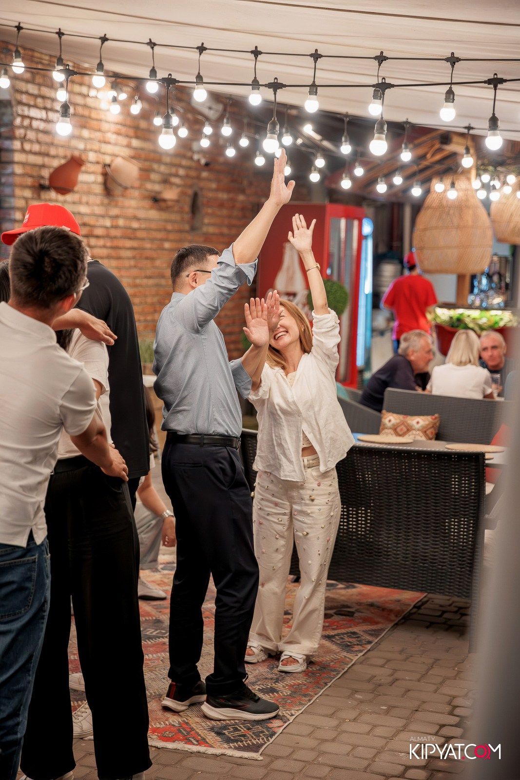 РЕСТОРАН EZO. КИПЯТКОМ АЛМАТЫ!