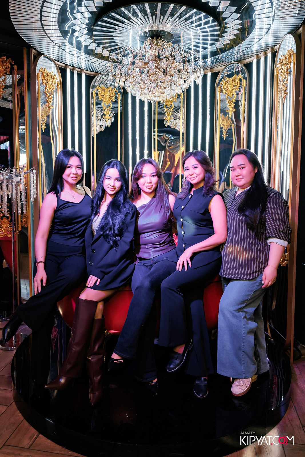 ЗАЯ, НА БИС. КИПЯТКОМ АЛМАТЫ!