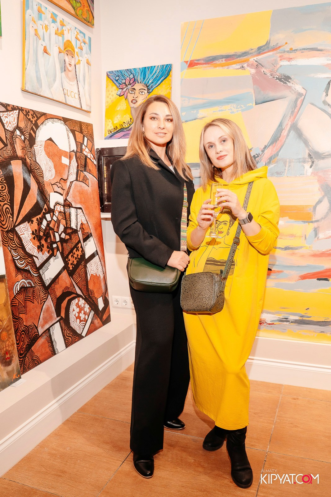 ОТКРЫТИЕ ХУДОЖЕСТВЕННОЙ ГАЛЕРЕИ ETNA ART LAB. КИПЯТКОМ АЛМАТЫ! Фотосъемка мероприятий в Алматы