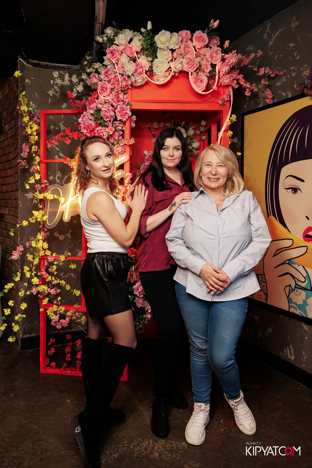 МУЗЫКАЛЬНОЕ ЛОТО В HIT RETRO. КИПЯТКОМ АЛМАТЫ! Фотосъемка мероприятий в Алматы