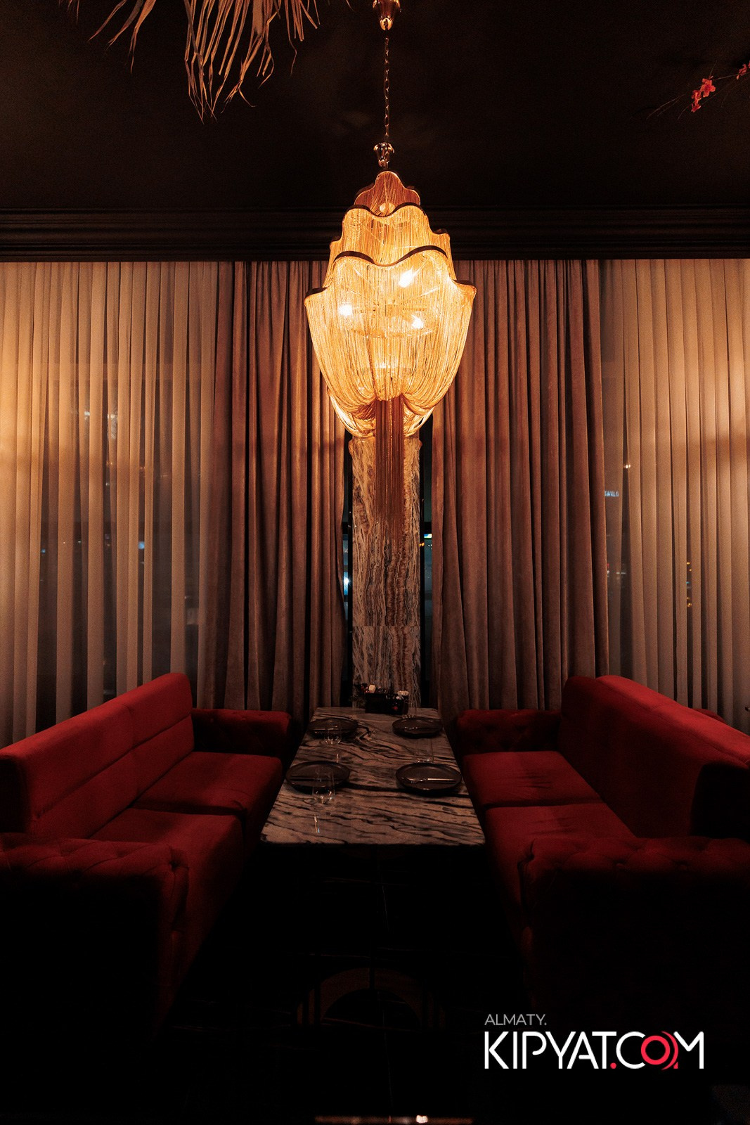 БАР ПАНАЕХАЛИ НА ДОСТЫК. КИПЯТКОМ АЛМАТЫ!