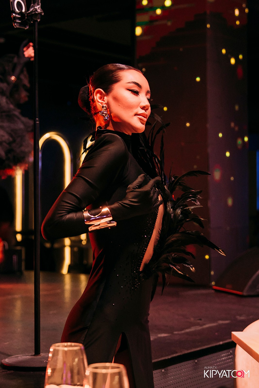 QUEEN. КИПЯТКОМ АЛМАТЫ!