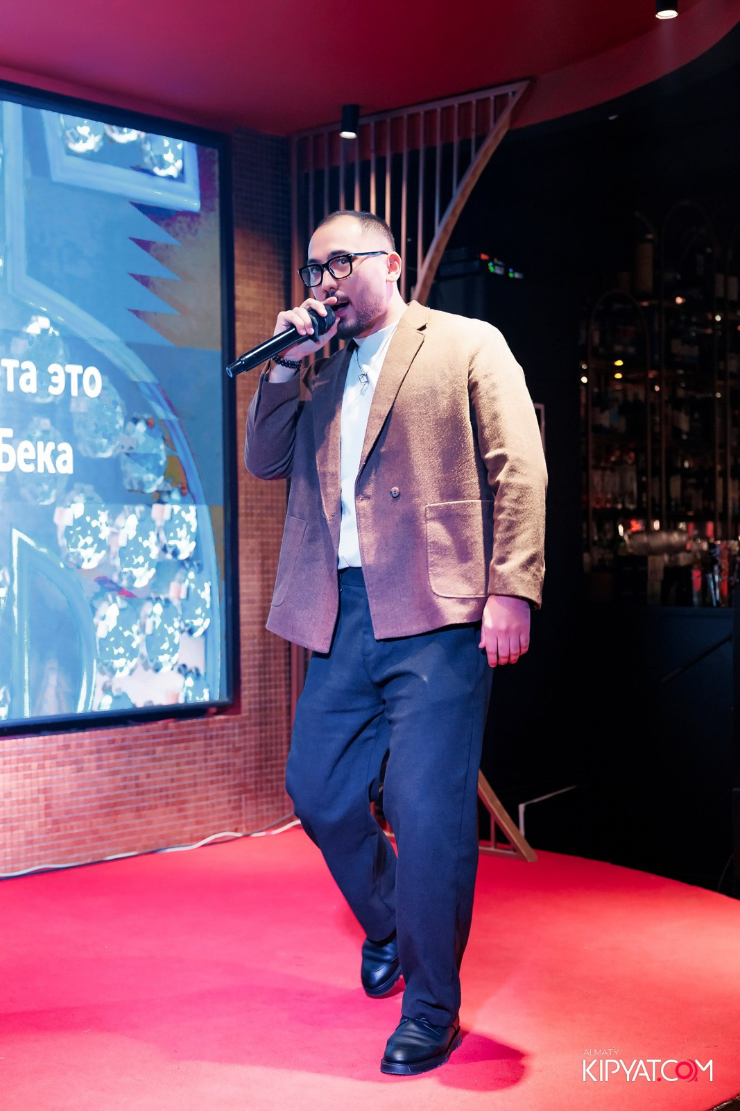 ЗАЯ, НА БИС. КИПЯТКОМ АЛМАТЫ! Фотосъемка мероприятий в Алматы